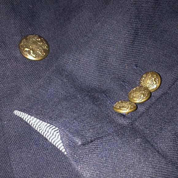 SOLD- Stunning blazer - Picture 2 of 9